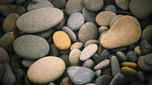 سنگ و انواع کانی های آن: سنگ های آذرین،رسوبی،دگرگونی و ...