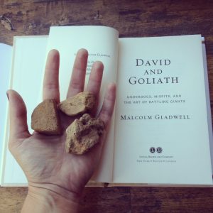 معرقی کامل و دانلود کتاب داوود و جالوت | David and Goliath