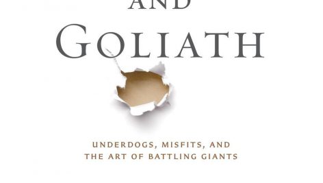  نسخه انگلیسی کتاب داوود و جالوت از مالکم گلدول | David and Goliath by Malcolm Gladwell