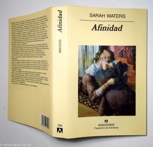 معرفی و دانلود داستان اسپانیایی Affinity از Sarah Waters