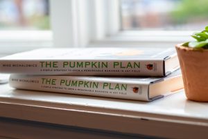 معرفی خرید و دانلود کتاب برنامه کدو تنبل | THE PUMPKIN PLAN